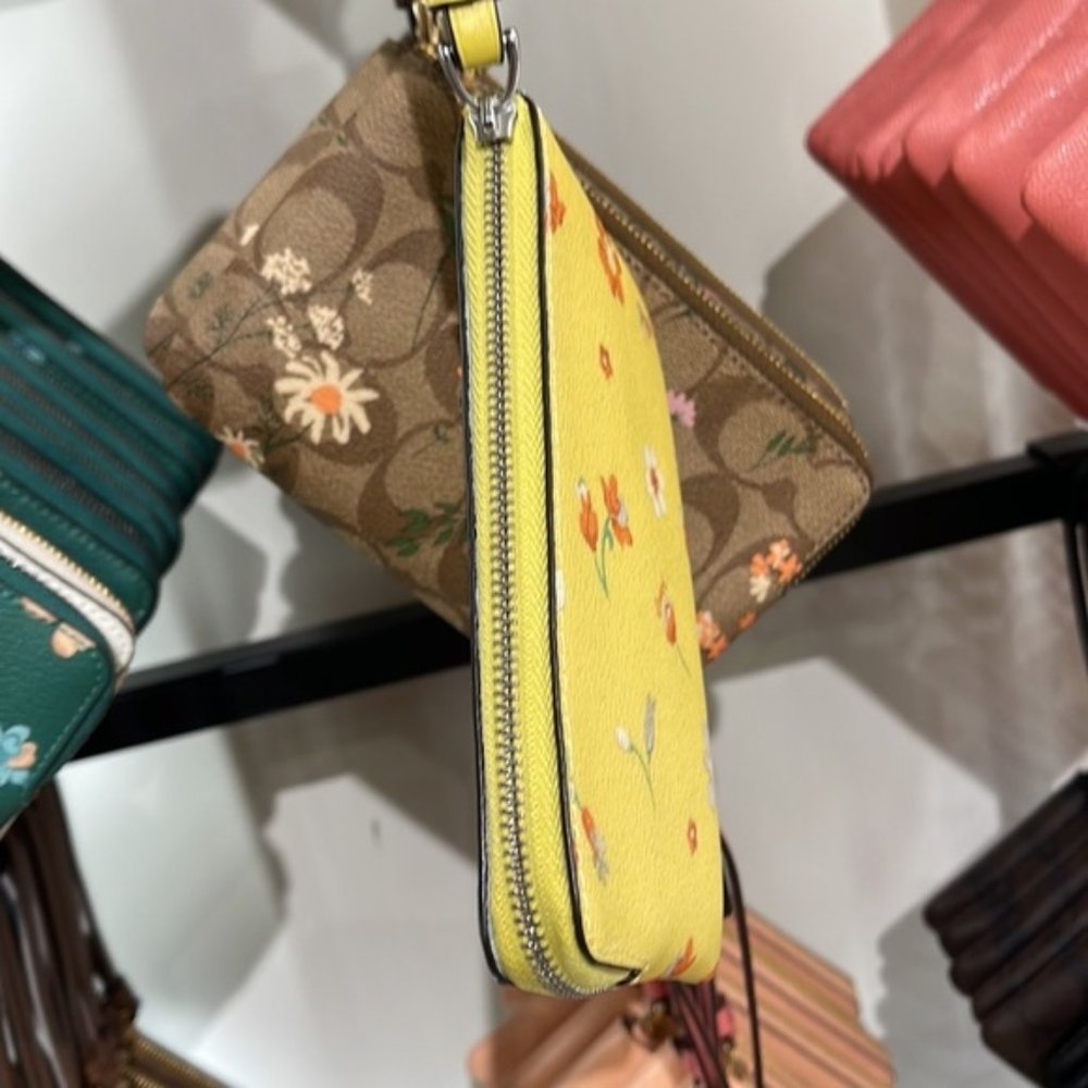 Coach Corner Zip Wristlet With Mystical Floral Print Silver/Yellow Multi - Picture 3 of 7